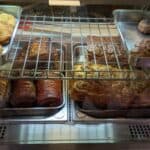 Übersicht über unsere warmen Essen aus der Theke
